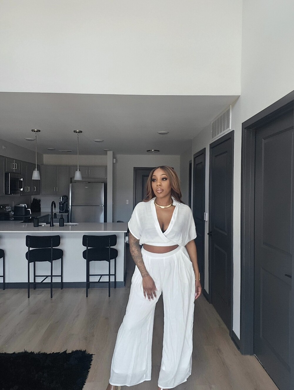 2pc White Set - Picture 6 of 6